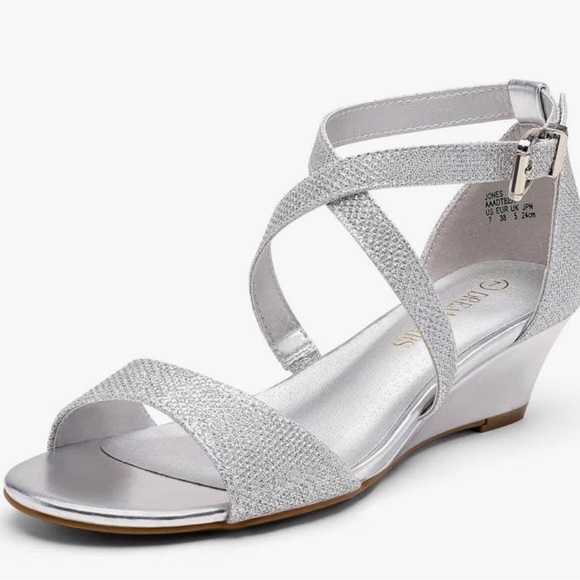 Elegant Silver Wedge Sandals NEW - Picture 1 of 4